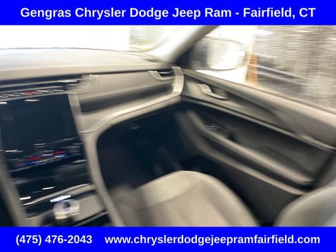 Certified 2023 Jeep Grand Cherokee Laredo w/ Luxury Tech Group I AWD/4WD image 33