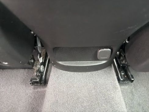 Used 2023 Chevrolet Malibu LT image 15