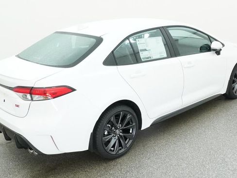 New 2026 Toyota Corolla SE FWD image 9