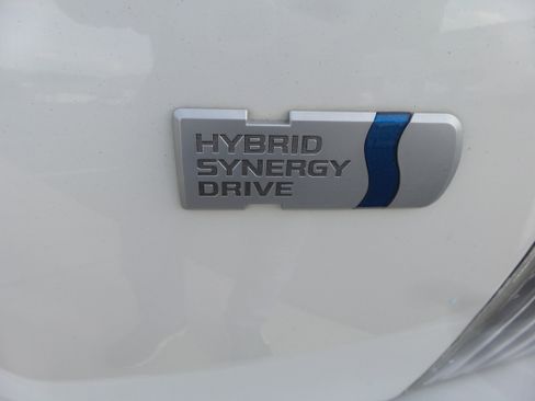 Used 2013 Toyota Prius C One FWD image 45