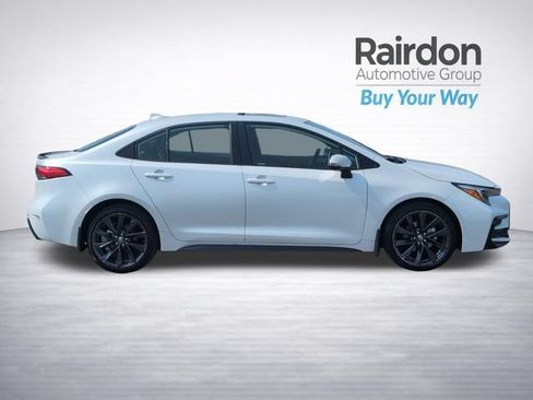 Used 2023 Toyota Corolla XSE FWD image 8