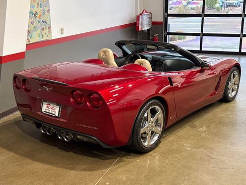 Used 2008 Chevrolet Corvette Convertible w/ Preferred Equipment Group RWD image 22