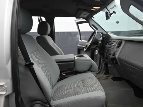 Used 2016 Ford F250 XLT w/ XLT Value Package image 14