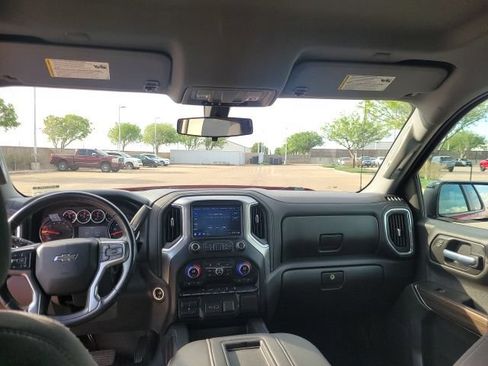 Used 2021 Chevrolet Silverado 1500 RST AWD/4WD image 23