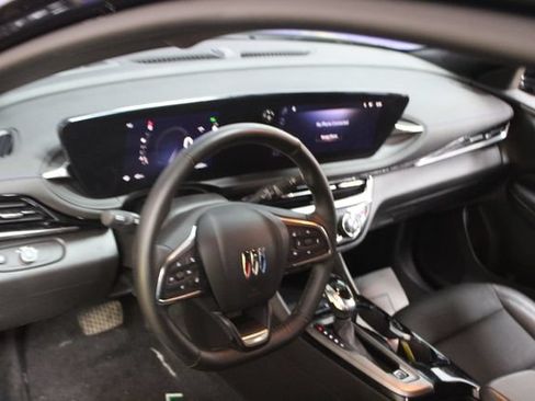 Used 2024 Buick Envista Sport Touring w/ Convenience II Package FWD image 14