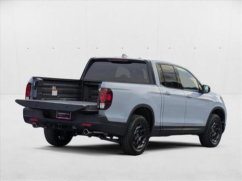 New 2025 Honda Ridgeline Sport+ image 2