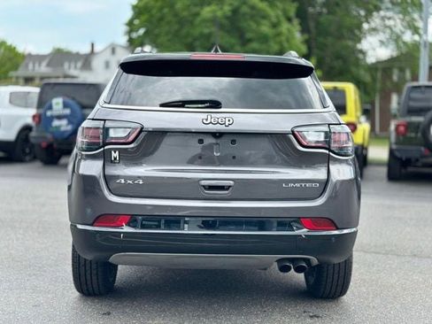 Used 2022 Jeep Compass Limited w/ Elite Group AWD/4WD image 6