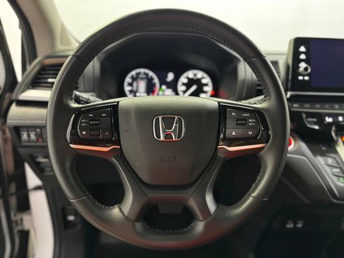 Used 2025 Honda Odyssey EX-L image 20