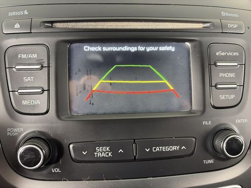 Used 2015 Kia Sorento EX FWD image 19