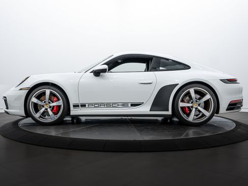Certified 2022 Porsche 911 Carrera S image 2