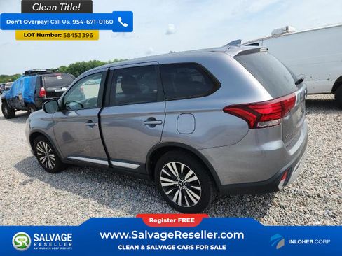 Used 2019 Mitsubishi Outlander ES FWD image 3