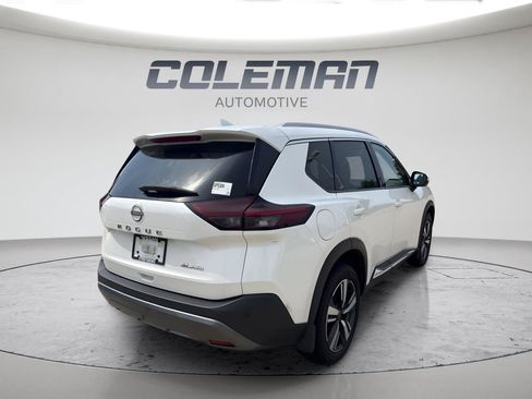 Used 2023 Nissan Rogue SL AWD/4WD image 3