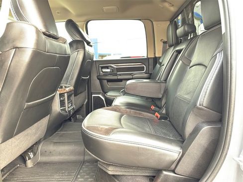 Used 2020 RAM 3500 Laramie image 33