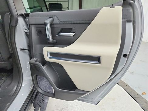 New 2026 GMC Hummer EV 4x4 Crew Cab image 43