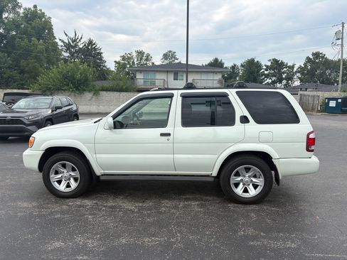 Used 2003 Nissan Pathfinder LE AWD/4WD image 5