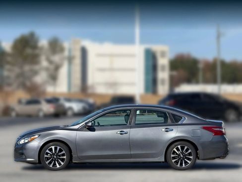 Used 2018 Nissan Altima 2.5 SL image 8