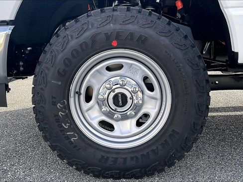 New 2026 Ford F350 XL w/ XL Off-Road Package image 11