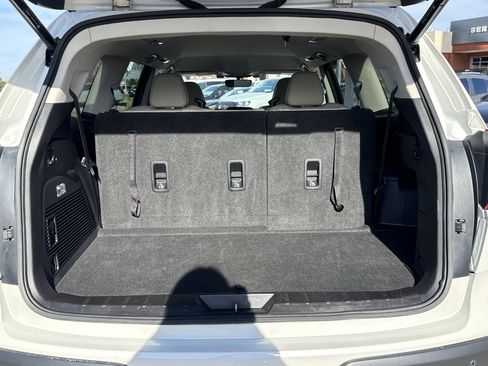 Used 2021 Subaru Ascent Limited image 13