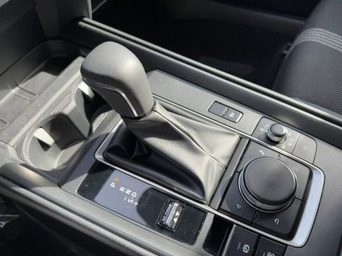 Used 2025 MAZDA CX-50 2.5 Hybrid w/ Preferred Pkg image 19