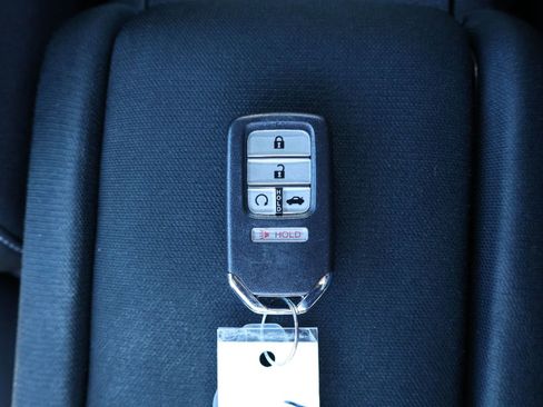 Used 2019 Honda Civic EX image 19