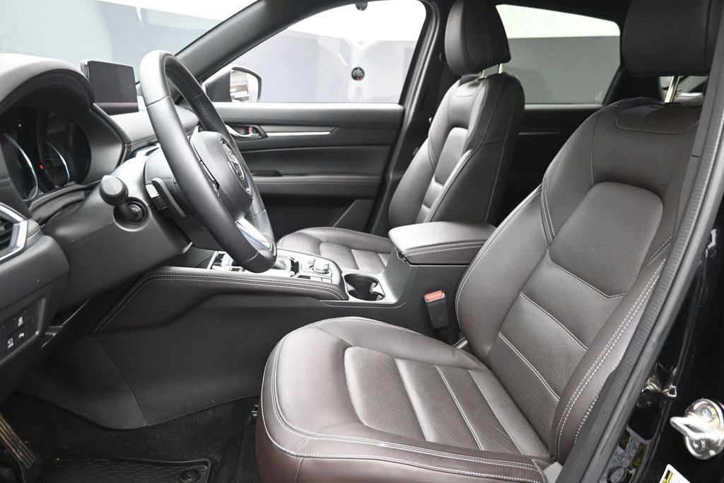 Used 2025 MAZDA CX-5 Signature AWD/4WD image 16