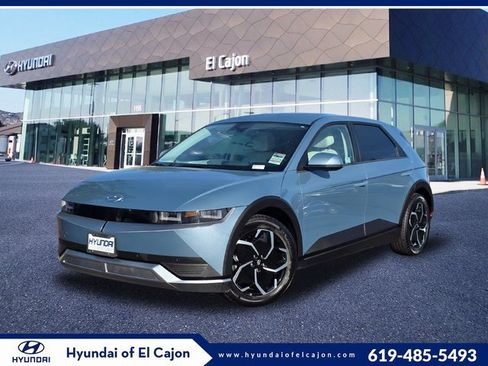 Certified 2022 Hyundai Ioniq 5 SEL w/ Cargo Package image 1