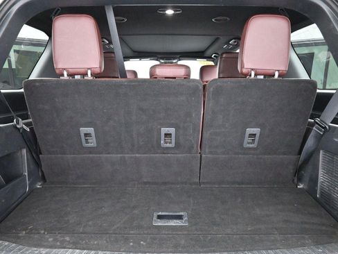 Used 2022 Ford Expedition Limited AWD/4WD image 9