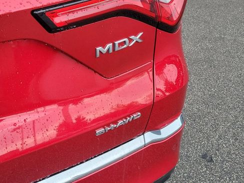Used 2022 Acura MDX SH-AWD w/ Technology Package image 9
