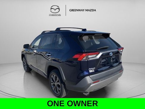 Used 2022 Toyota RAV4 Limited image 4