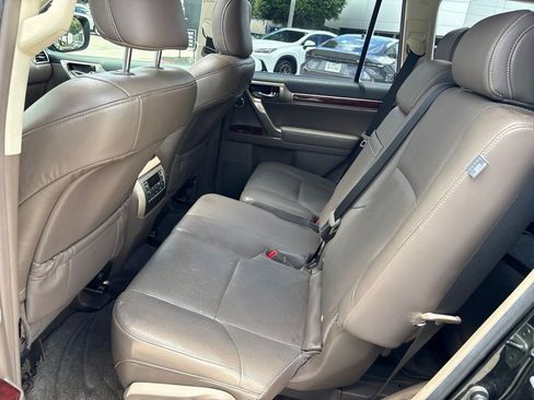 Used 2013 Lexus GX 460 Premium AWD/4WD image 18