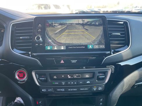 New 2026 Honda Ridgeline Black Edition image 9