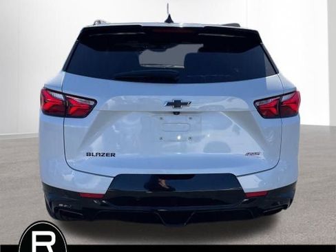 Used 2022 Chevrolet Blazer RS w/ Enhanced Convenience Package image 7