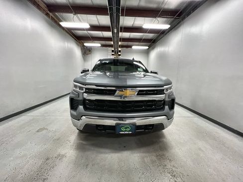 Certified 2023 Chevrolet Silverado 1500 LT AWD/4WD image 3