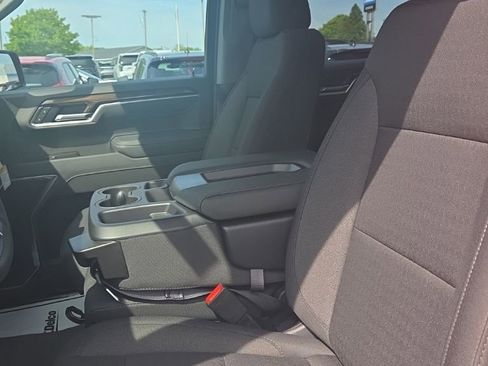 New 2026 Chevrolet Silverado 1500 LT AWD/4WD image 12