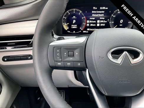 Used 2026 INFINITI QX60 Pure w/ Cargo Package image 11