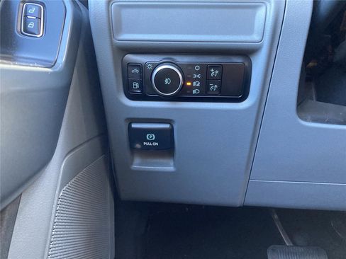 Used 2024 Ford F150 XLT w/ Mobile Office Package image 17
