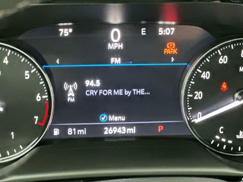 Used 2023 Buick Envision Essence image 11