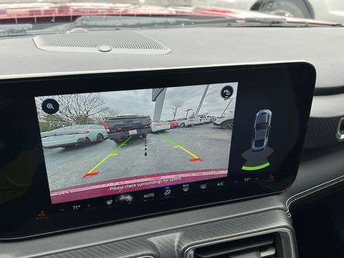 Used 2025 Ford Mustang GT Premium image 17