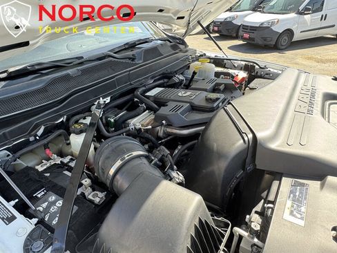 Used 2022 RAM 5500 Tradesman w/ Max Tow Package image 32