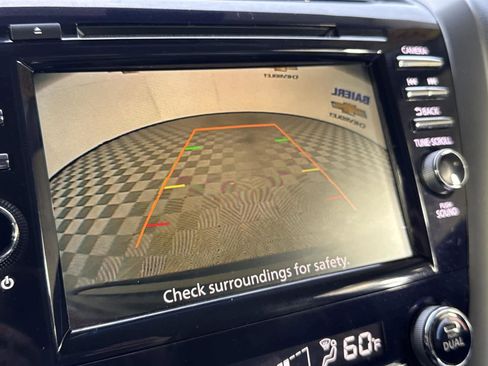 Used 2024 Nissan Murano SV w/ SV Midnight Edition Package image 18