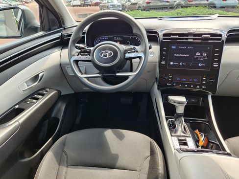 Certified 2024 Hyundai Tucson SEL AWD/4WD image 12