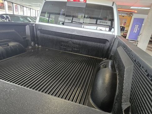 Used 2017 RAM 1500 Big Horn AWD/4WD image 31