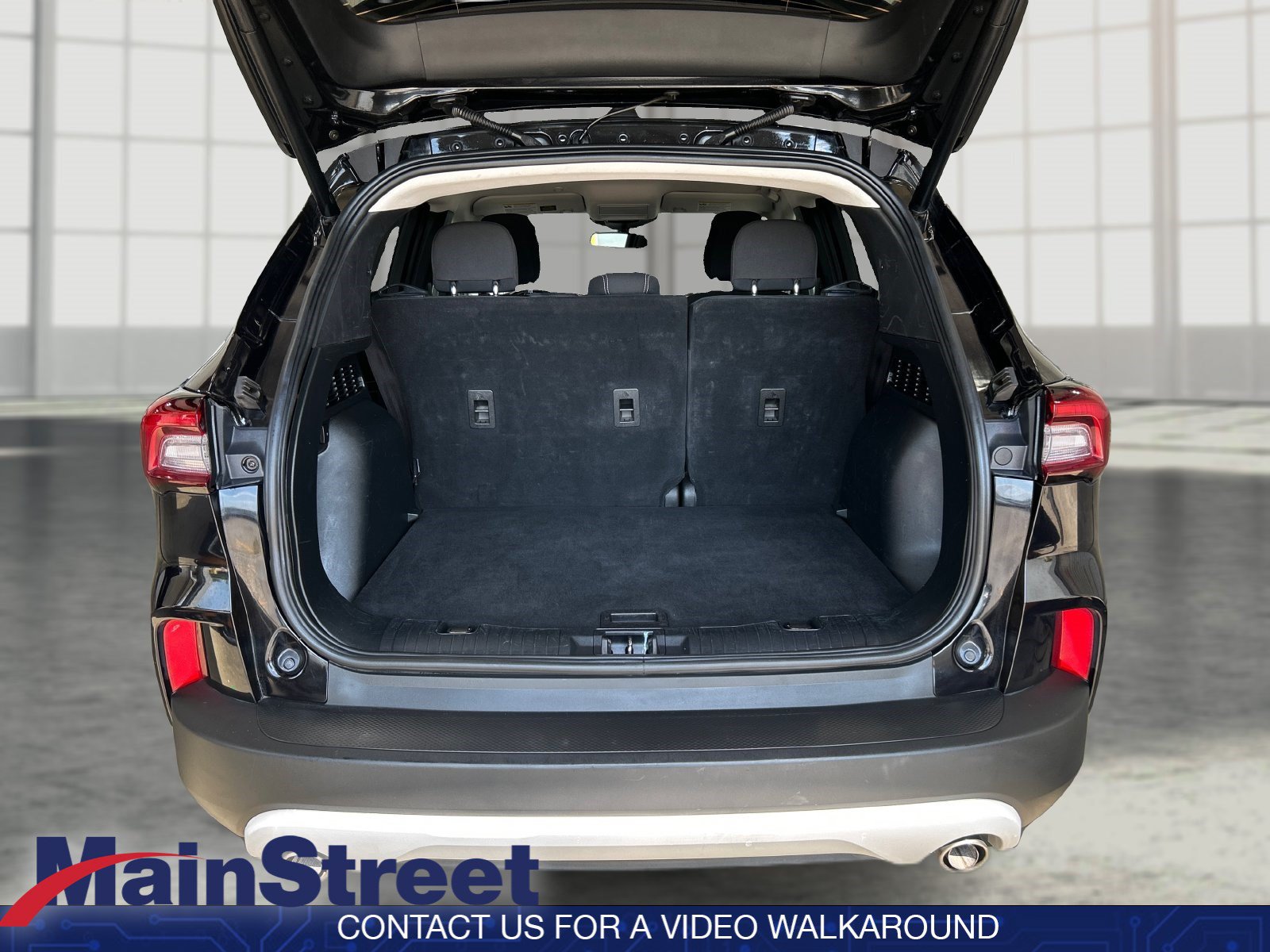Used 2023 Ford Escape Active FWD image 12