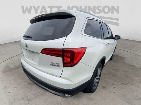 Used 2016 Honda Pilot Elite image 9