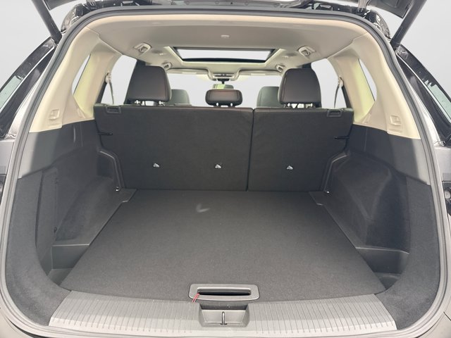 Used 2023 Nissan Rogue SV w/ SV Premium B Package AWD/4WD image 20