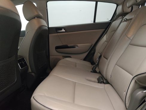 Used 2019 Kia Sportage EX AWD/4WD image 18