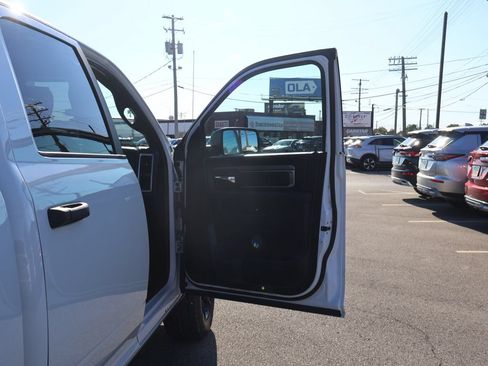 Used 2021 RAM 1500 Warlock AWD/4WD image 14