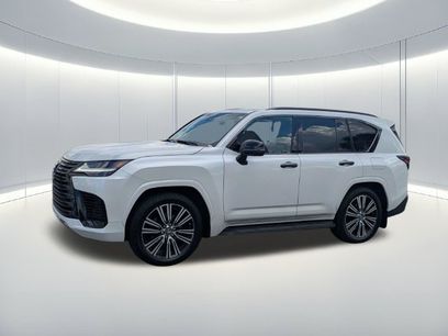 Used 2025 Lexus LX 600 4WD w/ Appearance Package