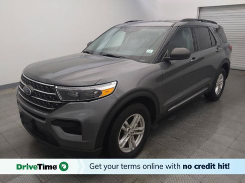Used 2023 Ford Explorer XLT AWD/4WD image 1