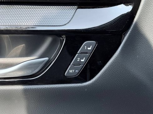 Used 2024 Honda CR-V EX-L image 15